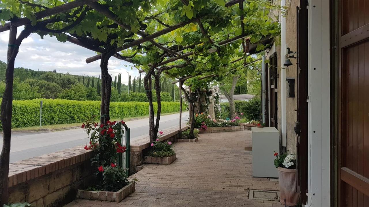 Giunti Agriturismo & Camere Melizzano Екстериор снимка